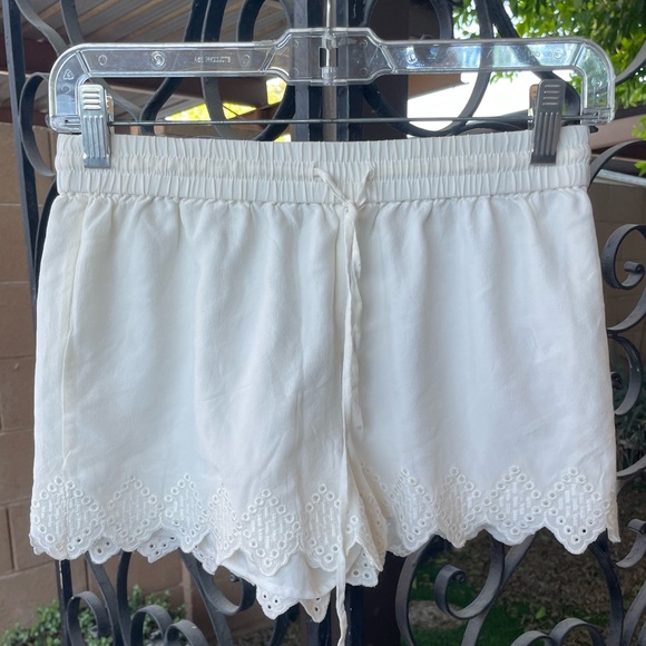 Joie Silk Harini Eyelet Lace Shorts size XXS - Picture 14 of 14
